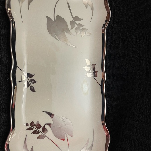 Sandland Ware Cream, Sugar and Tray - Picture 6 of 7